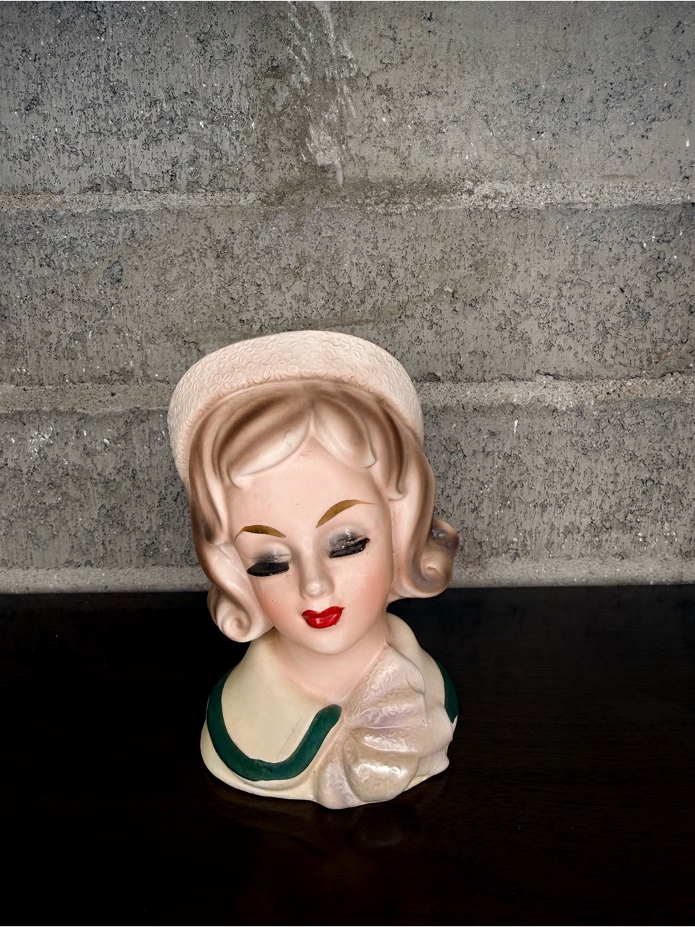 Vintage Lady Head Vase w/ Pink Roses | Mid Century Ceramic Planter Glam Decor - Picture 5 of 9